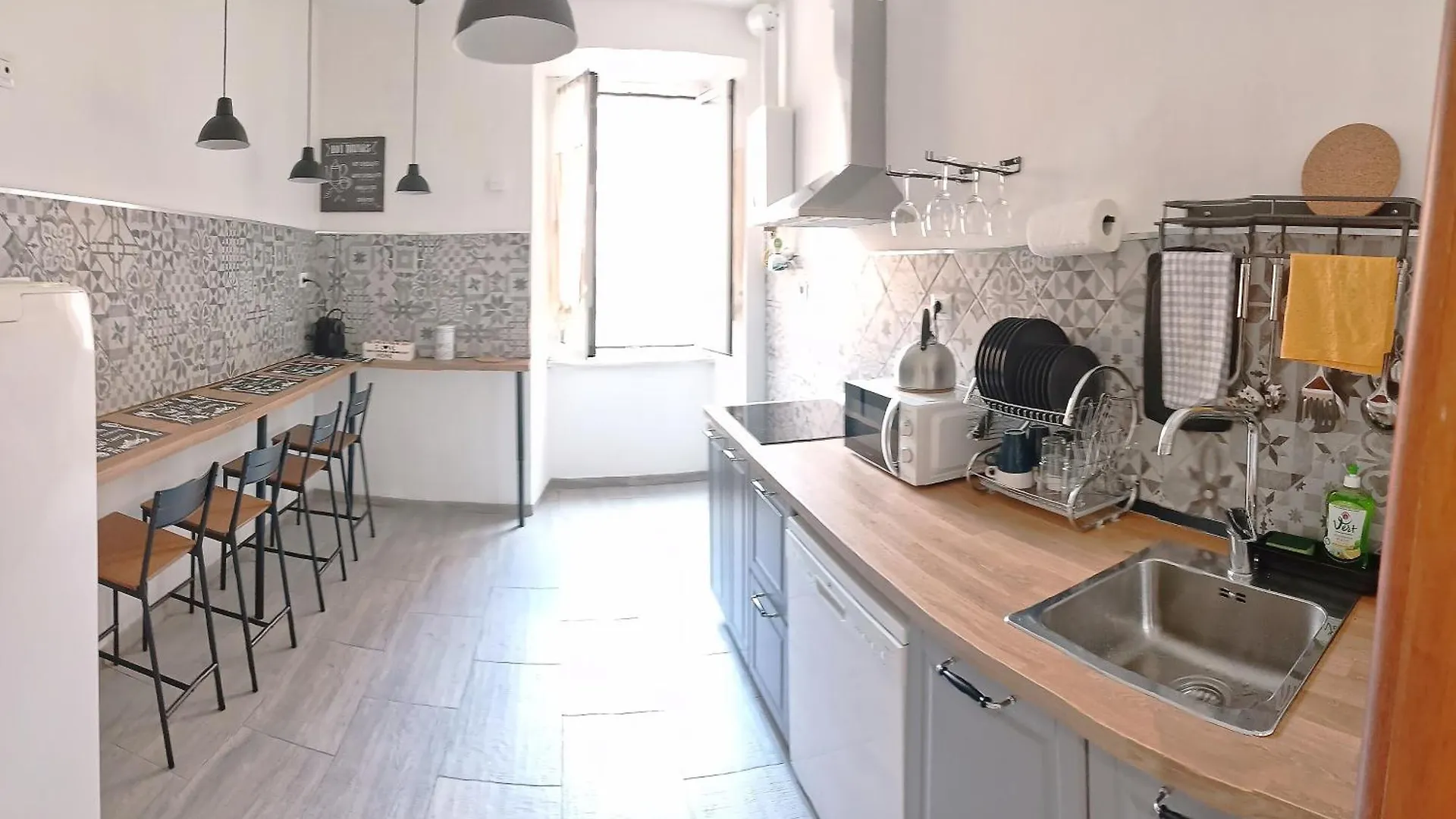 Appartamento Viale Dei Re Di Roma